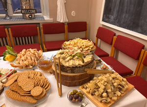 Seikkailijan Antipasto -menu